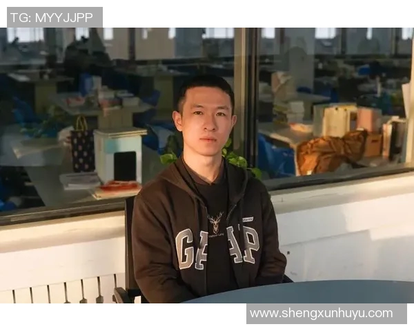 赵子涵的成长之路:从青涩少年到职场精英的蜕变与奋斗