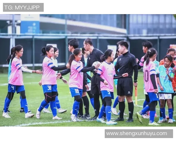 女超联赛精彩对决大连女足迎战江苏队力争胜利 女超联赛精彩对决大连女足迎战江苏队力争胜利