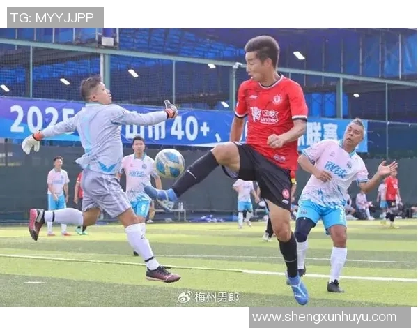 曼联与谢周三激战正酣球迷期待精彩对决与进球盛宴 曼联与谢周三激战正酣球迷期待精彩对决与进球盛宴