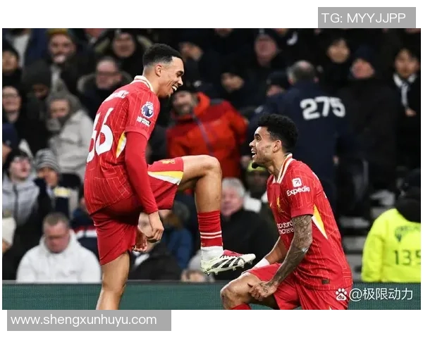 莱万领衔新赛季豪门对决球迷期待他的精彩表现与进球盛宴